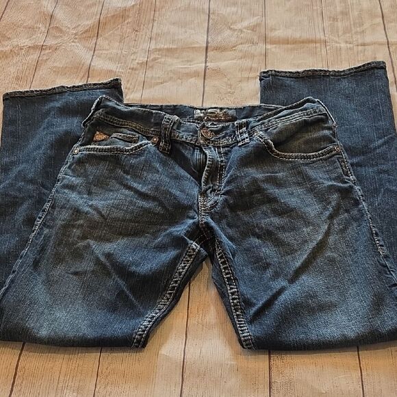 Silver Jeans Relaxed Blue Denim with Vintage Charm - Picture 1 of 6